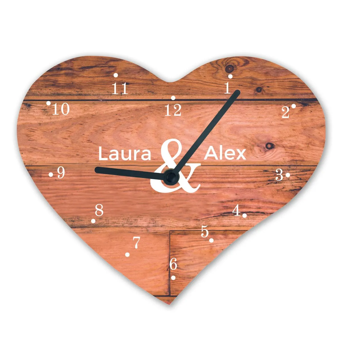 Horloge murale rustique en bois en forme de coeur avec nom - personnalisable